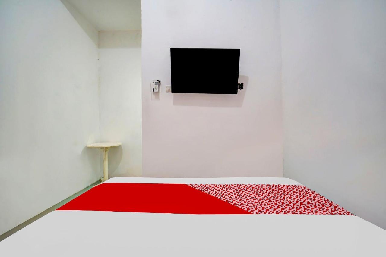 Super Oyo 91173 Guesthouse King Puntodewo Pakualaman Екстер'єр фото